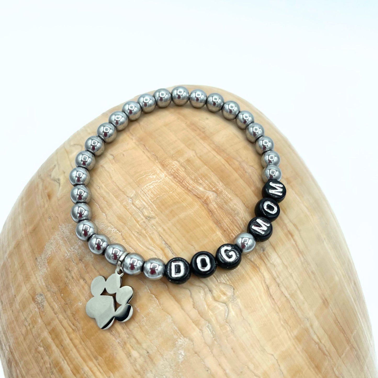 dog mom stretch bracelet made of silver plated hematite stones